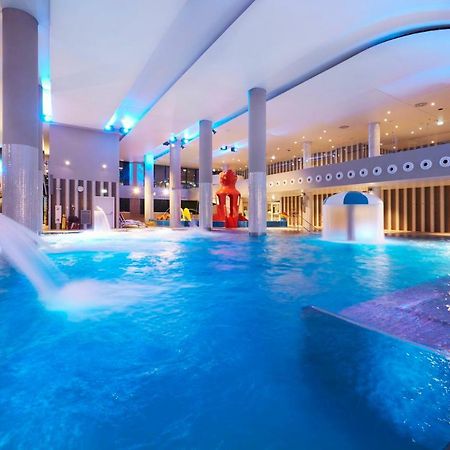 Vacationclub - Baltic Park Fort Apartament F.311 シフィノウイシチェ エクステリア 写真