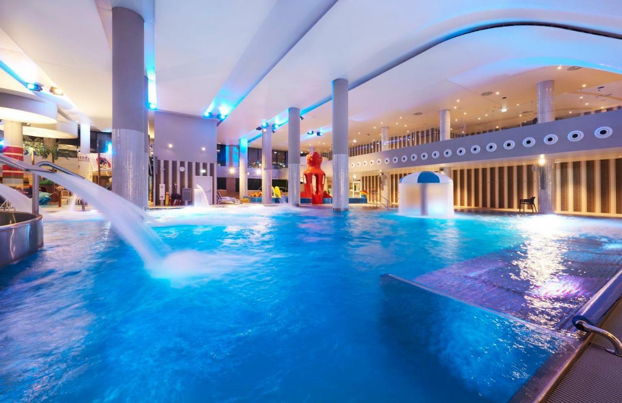 Vacationclub - Baltic Park Fort Apartament F.311 シフィノウイシチェ エクステリア 写真